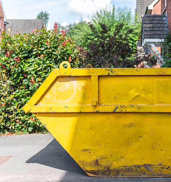 Affordable 8 Yard Maxi Skip Hire Shropshire